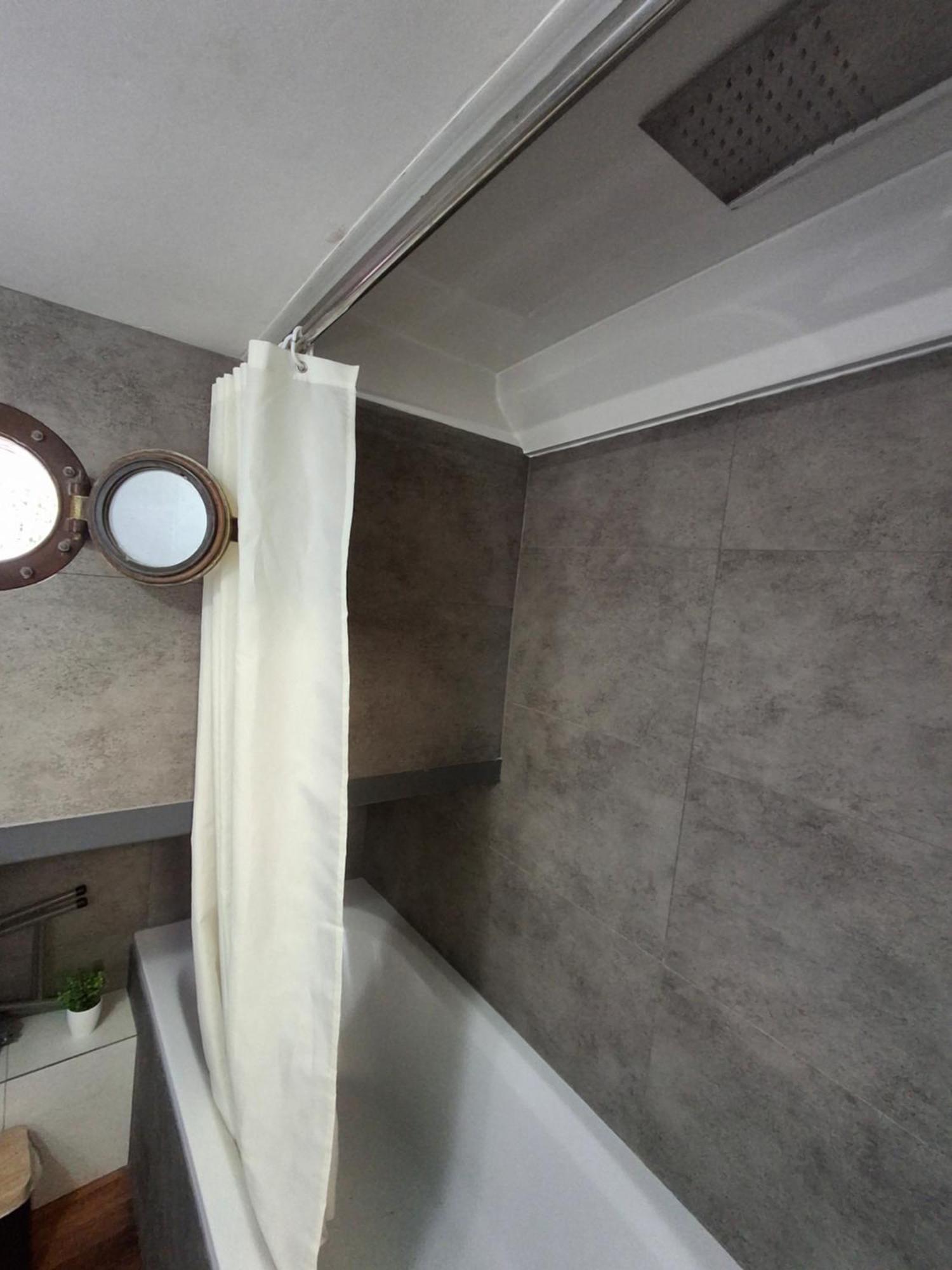 Appartement Atypique Independant Sur Peniche Metz Dış mekan fotoğraf